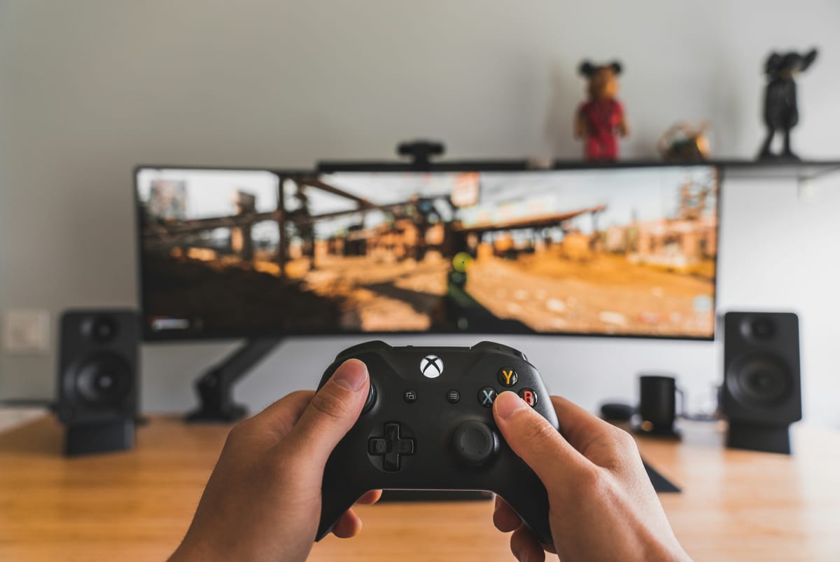 Video Games and Cognitive Enhancement: A Comprehensive Analysis of Gaming's Impact on Brain Function